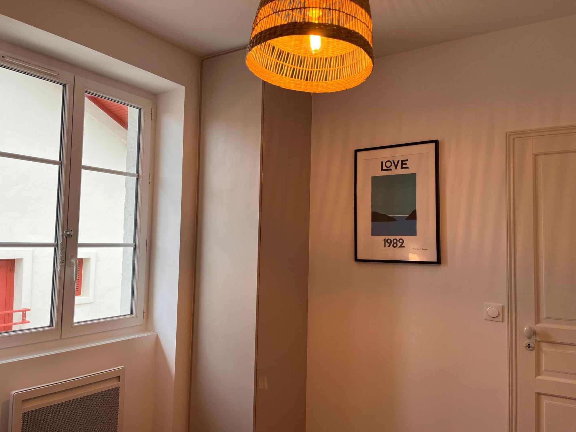 Appartement Lumineux 3 Pieces Pres Des Halles Et De La Plage, Wifi, Clim, Parkings Proches - Fr-1-239-910 Saint-Jean-de-Luz Esterno foto